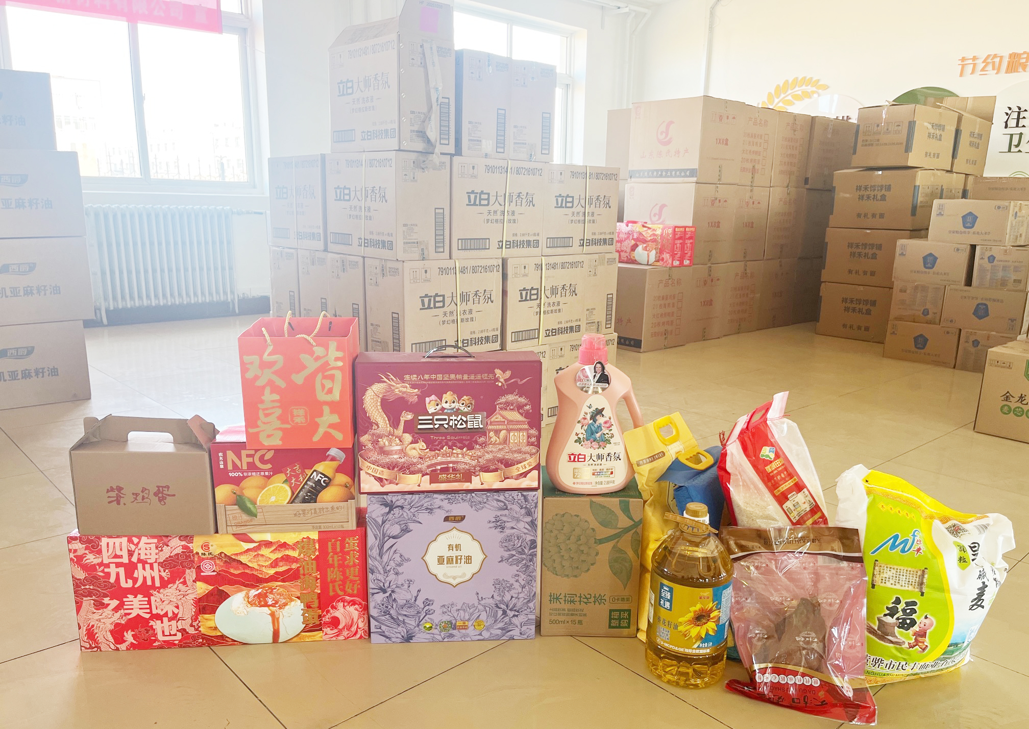 坤泰环能发放2026年春节慰问品