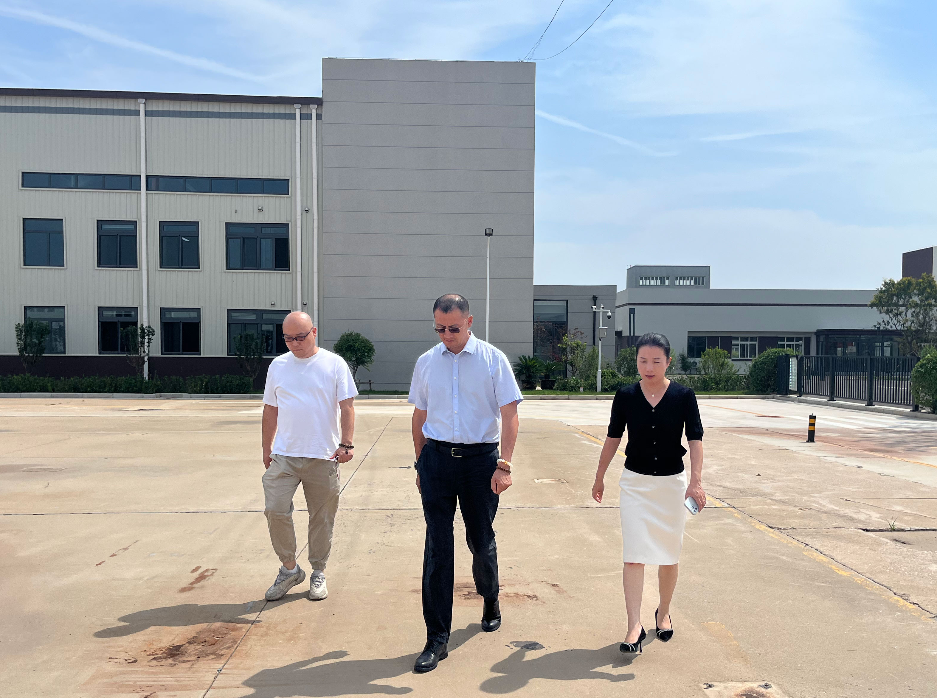 【协同合作 共谋发展】密尔克卫集团莅临绿伟新材料调研，共绘危化品仓储合作新蓝图